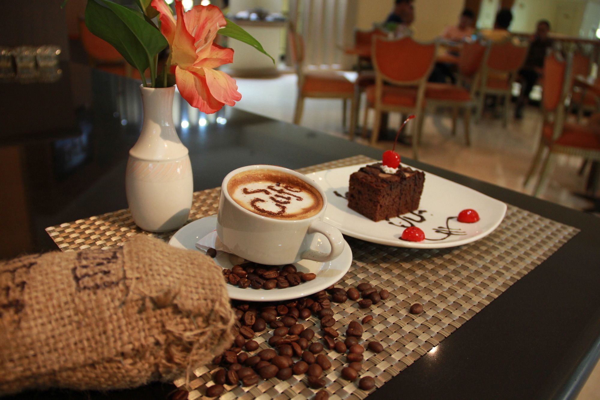 Hotel Treva International By Ayola